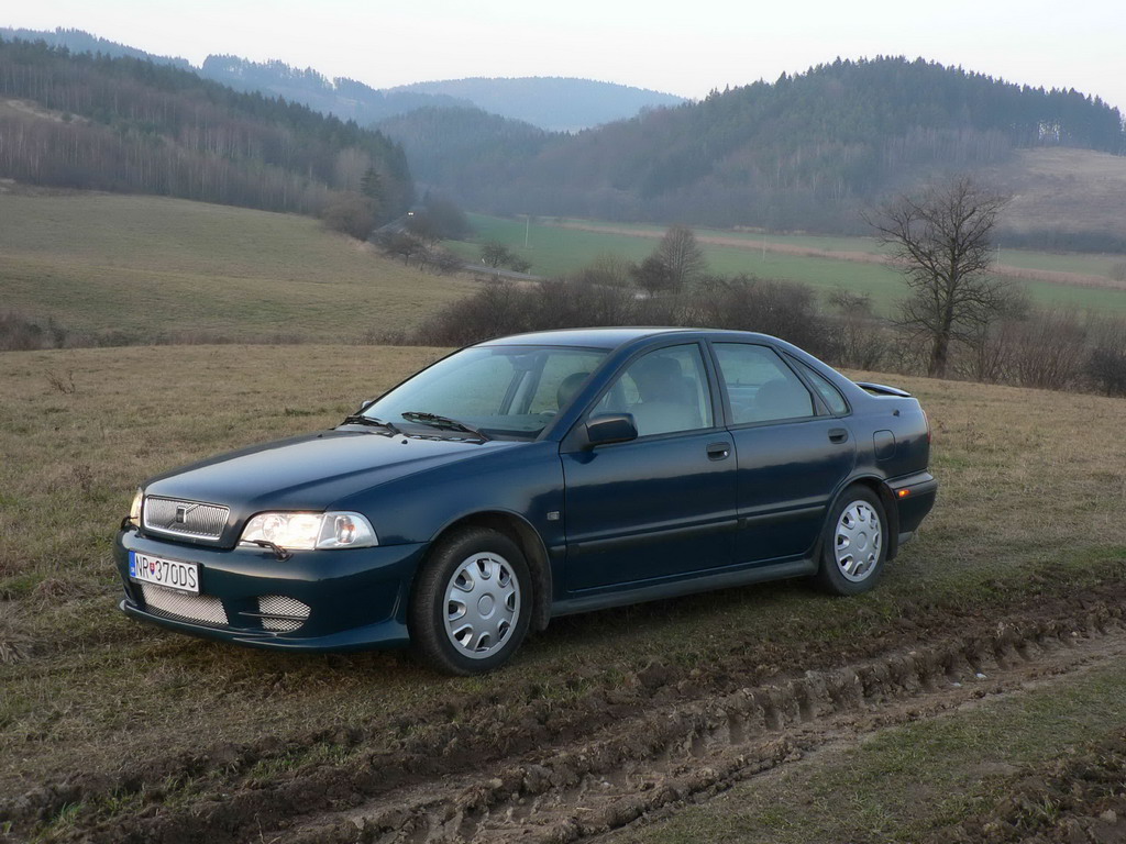 volvos40T4.JPG