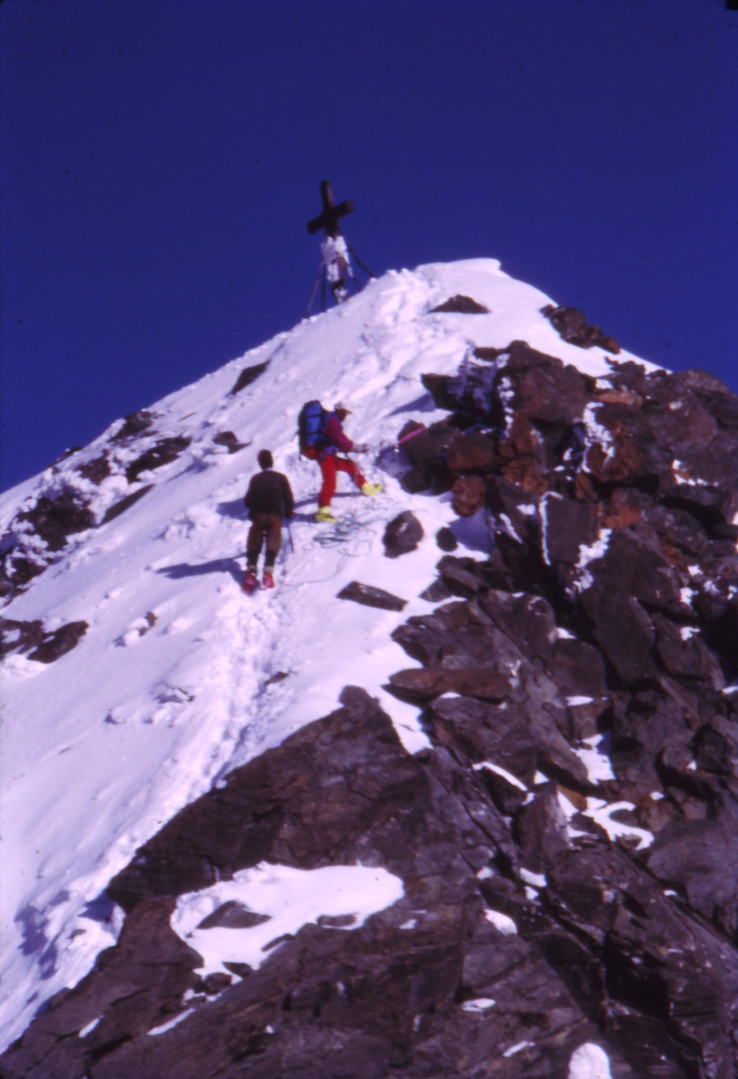 Scan023.JPG